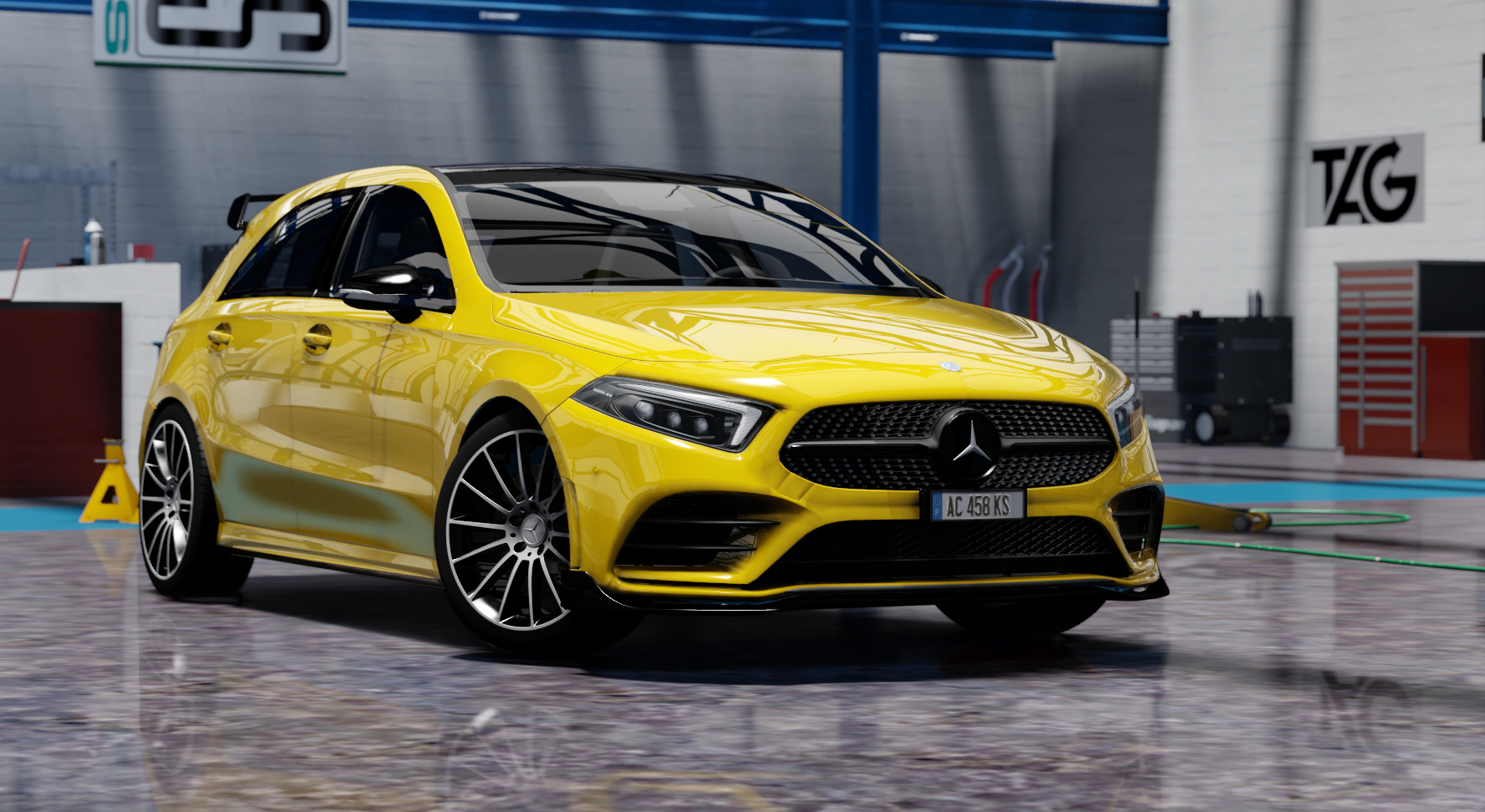 Mercedes-Benz A45s, skin Sun Yellow